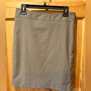 The Limited Pencil skirt khaki women’s size 4